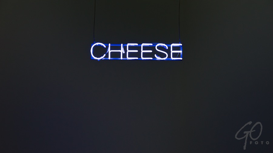 Museum Voorlinden Martin Creed Cheese Mensen maken musea