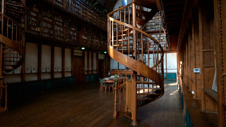 Bibliotheek in een klooster